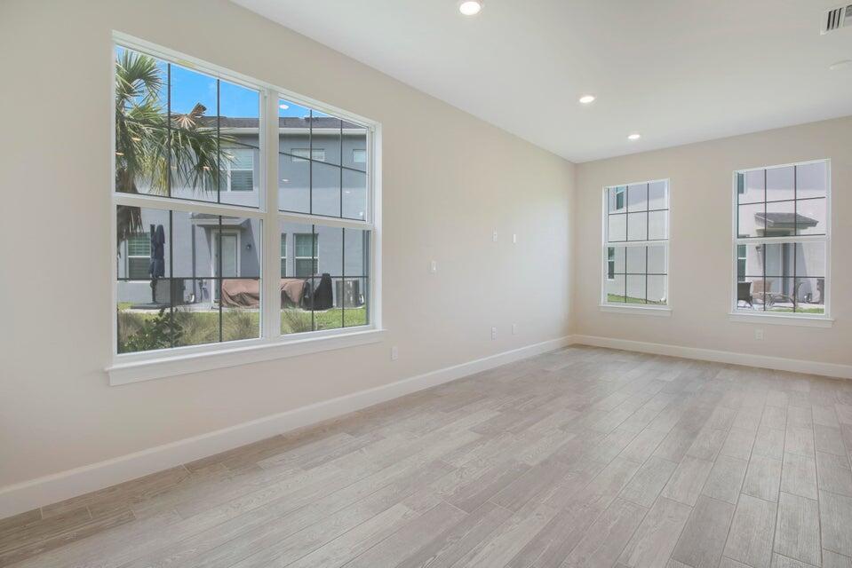 OCEAN COVE - Residential Lease