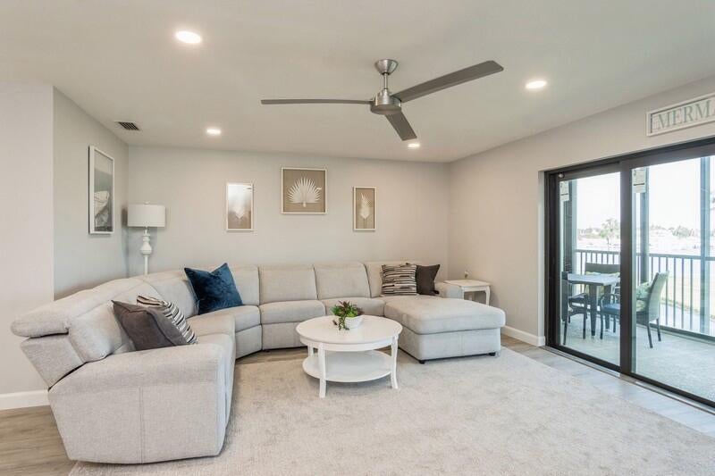 200 INTRACOASTAL Place 305