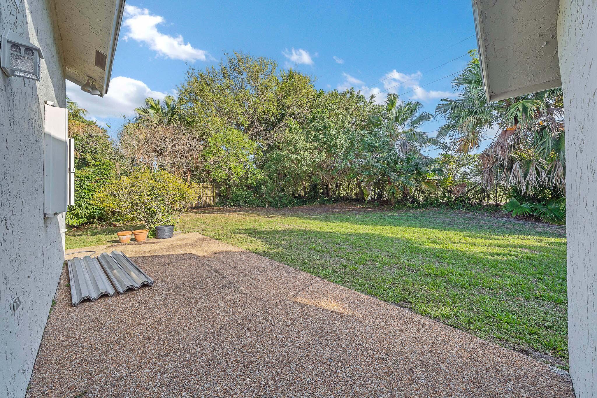 AMERICAN HOMES AT BOCA RATON 8 - Residential