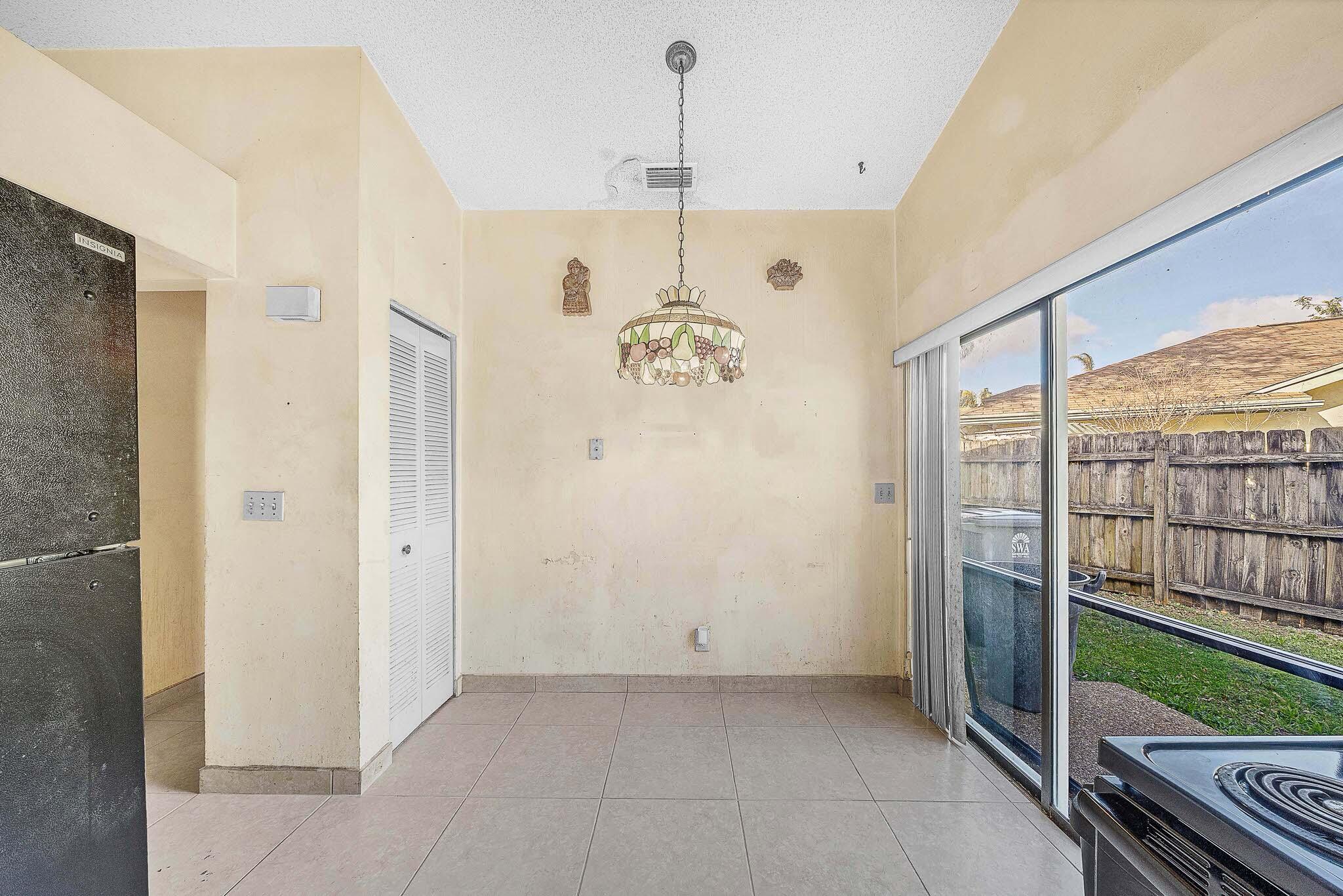 AMERICAN HOMES AT BOCA RATON 8 - Residential