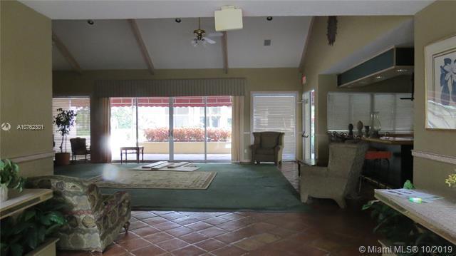 NAPOLI GARDENS AT CORAL SPRINGS - Residential