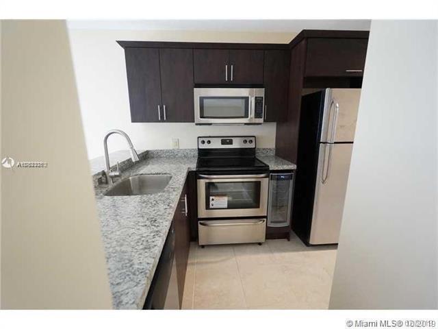 NAPOLI GARDENS AT CORAL SPRINGS - Residential