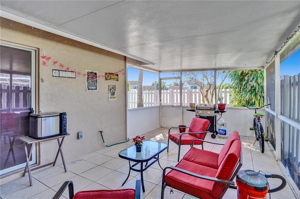 The Lakes 109-9 B - Residential