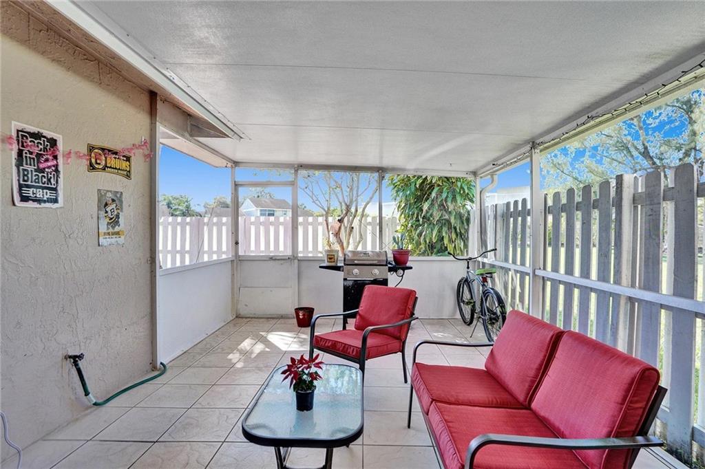 The Lakes 109-9 B - Residential