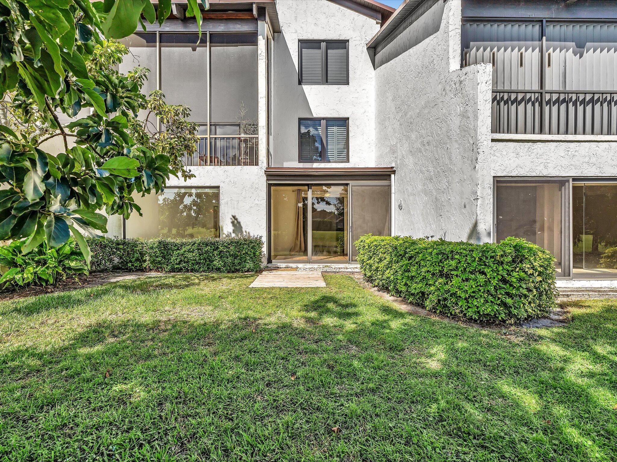 GREENSWARD VILLAGE CONDO - Residential
