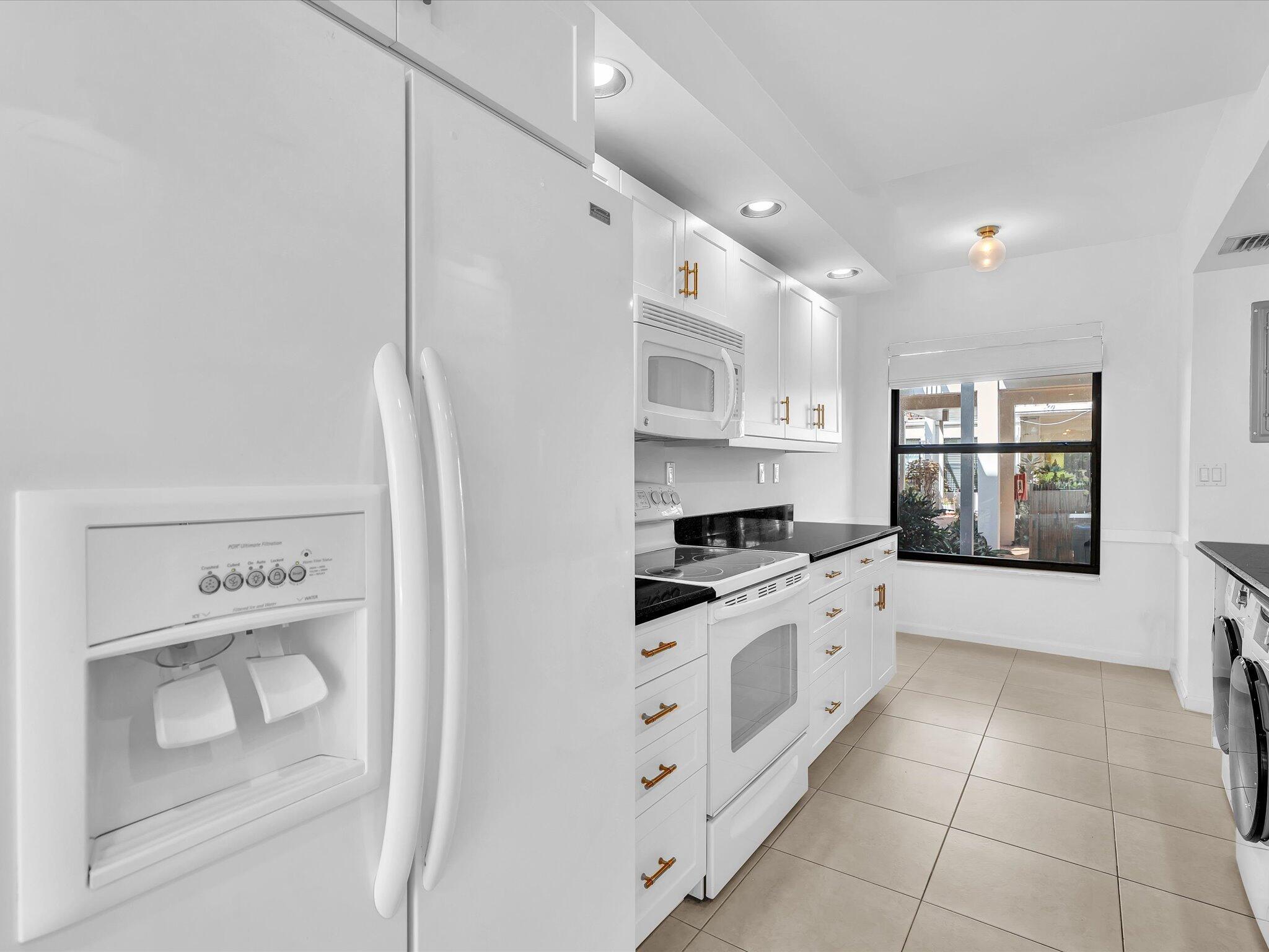 GREENSWARD VILLAGE CONDO - Residential