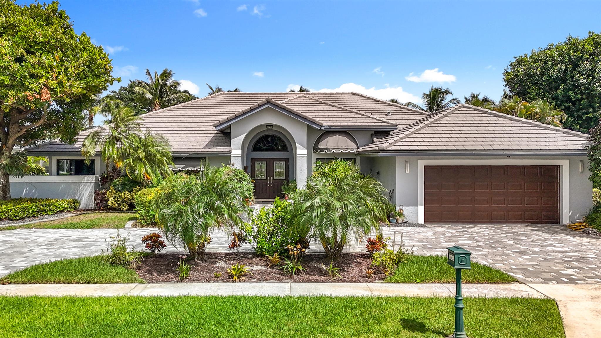 11043 Boca Woods Lane