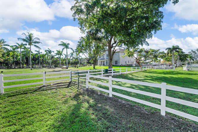 FLA FRUIT LANDS CO - Residential