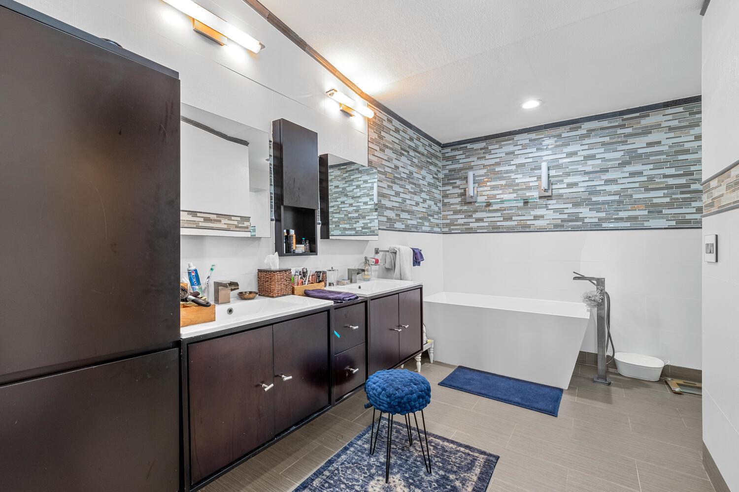 FLA FRUIT LANDS CO - Residential