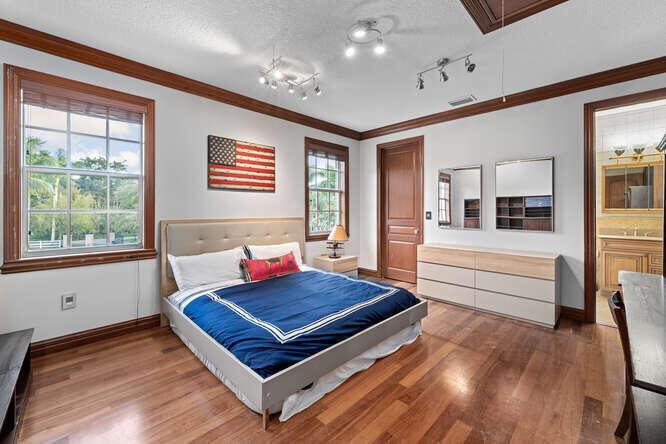 FLA FRUIT LANDS CO - Residential