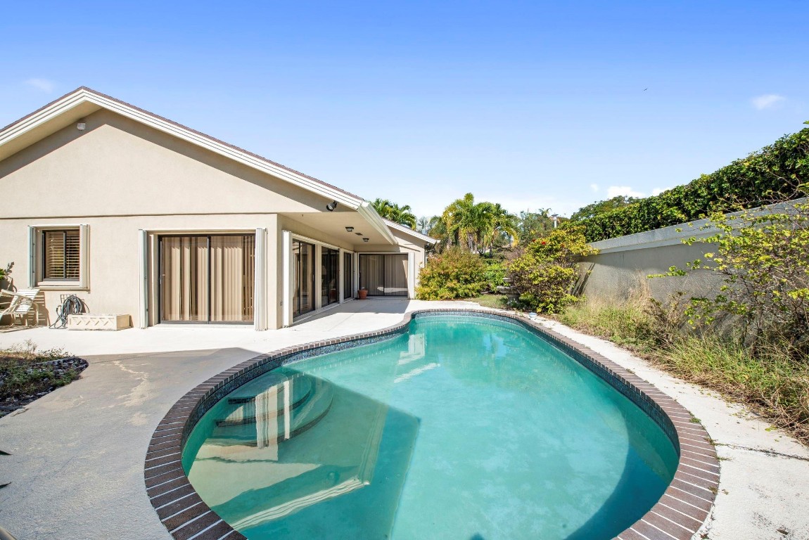 Ridge At Bluffs - Residential