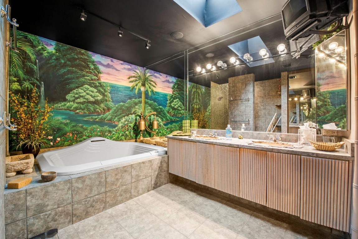 Ridge At Bluffs - Residential