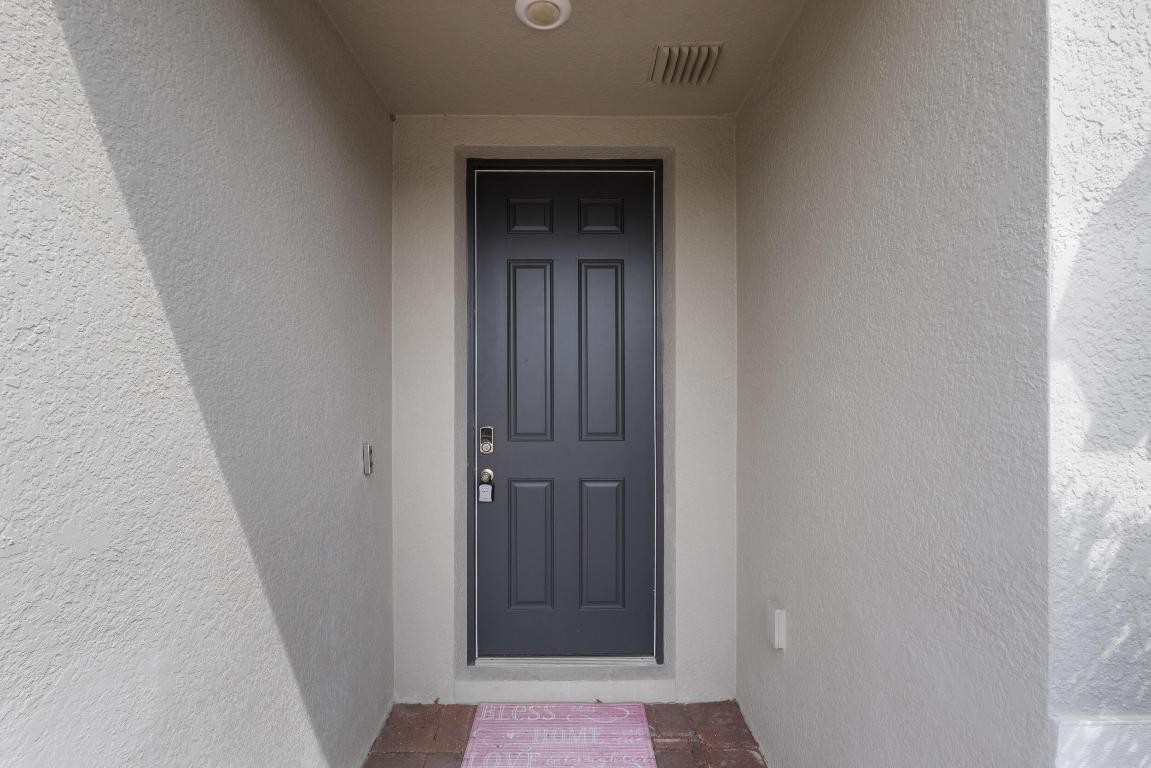 LUCERNE PARK RESERVE - Residential