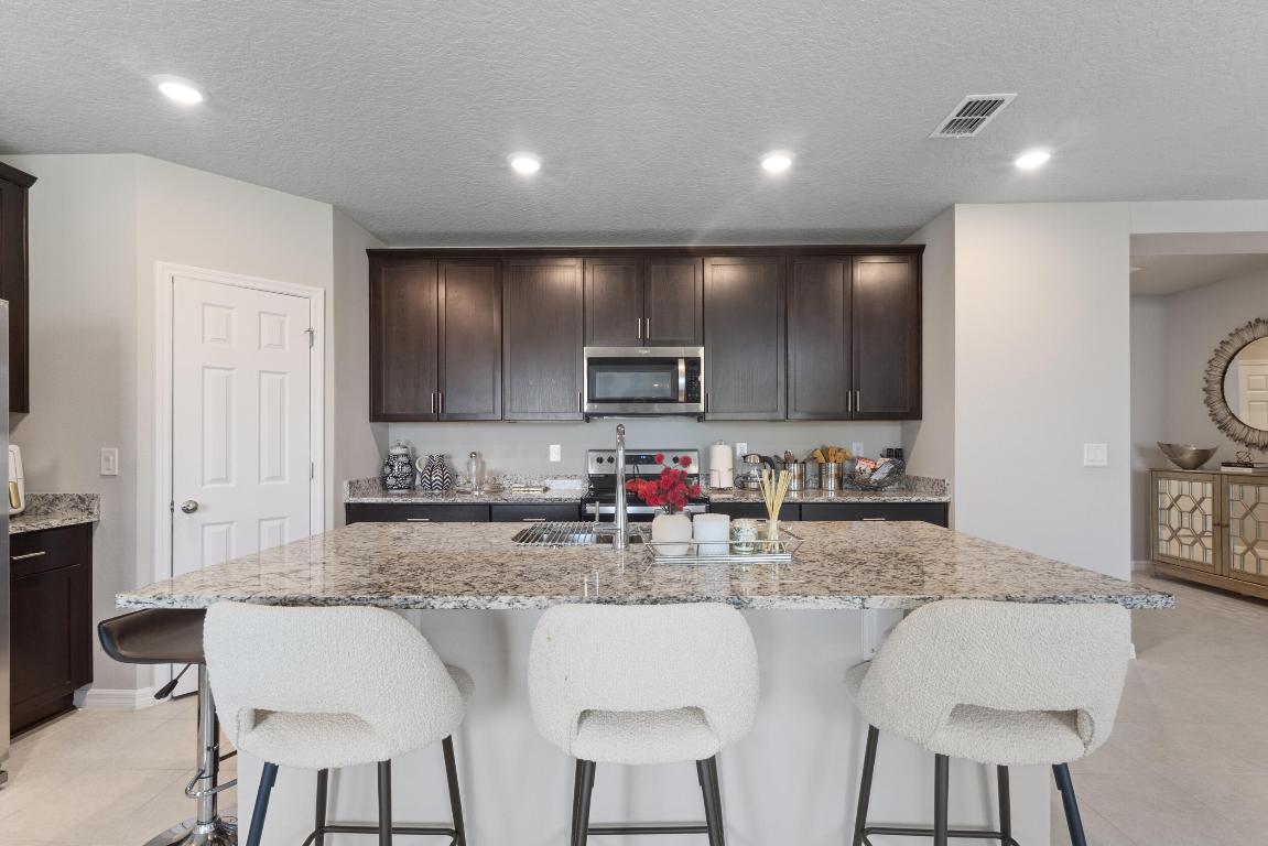 LUCERNE PARK RESERVE - Residential