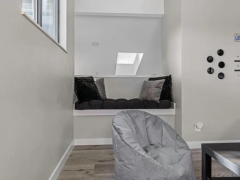 Cedar Landing Jacaranda - Residential