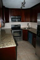 PALM CLUB VILLAGE II COND - Residential Lease