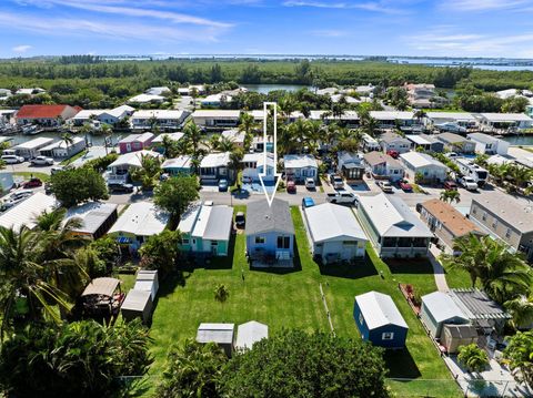 A home in Jensen Beach