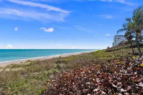 A home in Jensen Beach