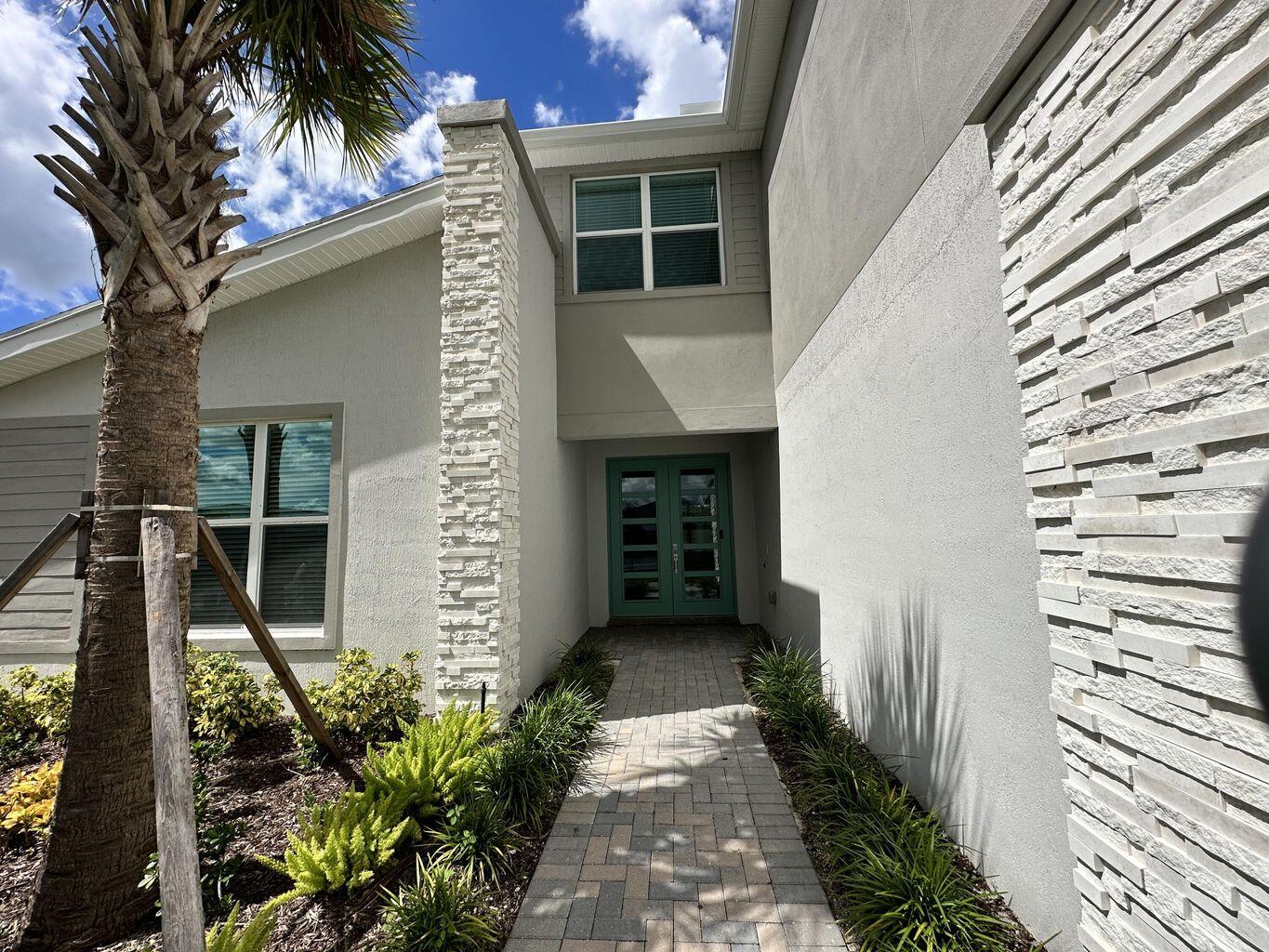 EMERY II - Residential Lease