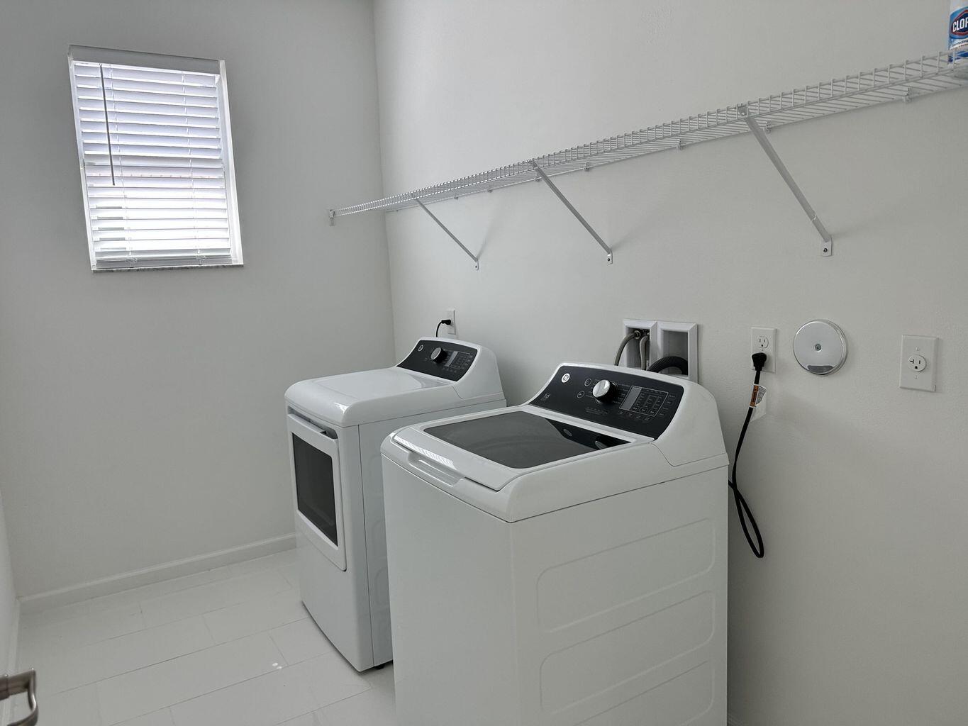 EMERY II - Residential Lease