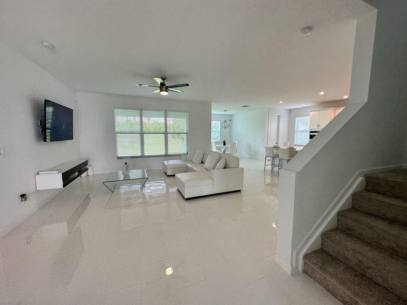 EMERY II - Residential Lease