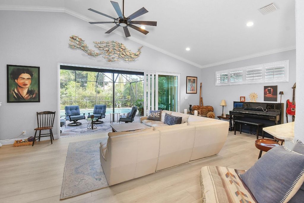 Photo of 6848 SE Twin Oaks Circle, Stuart, FL 34997 (MLS # F10538059)