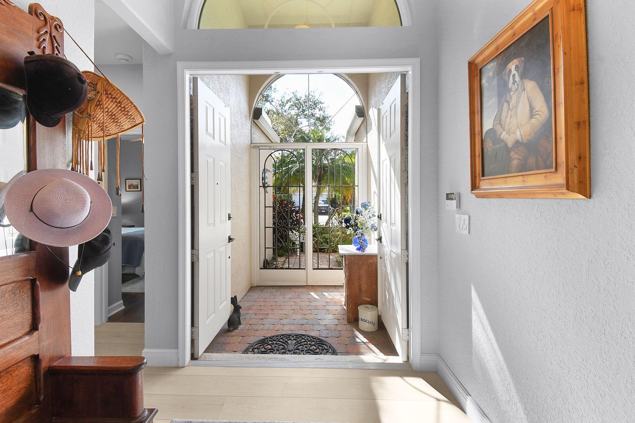 6848 SE Twin Oaks Cir