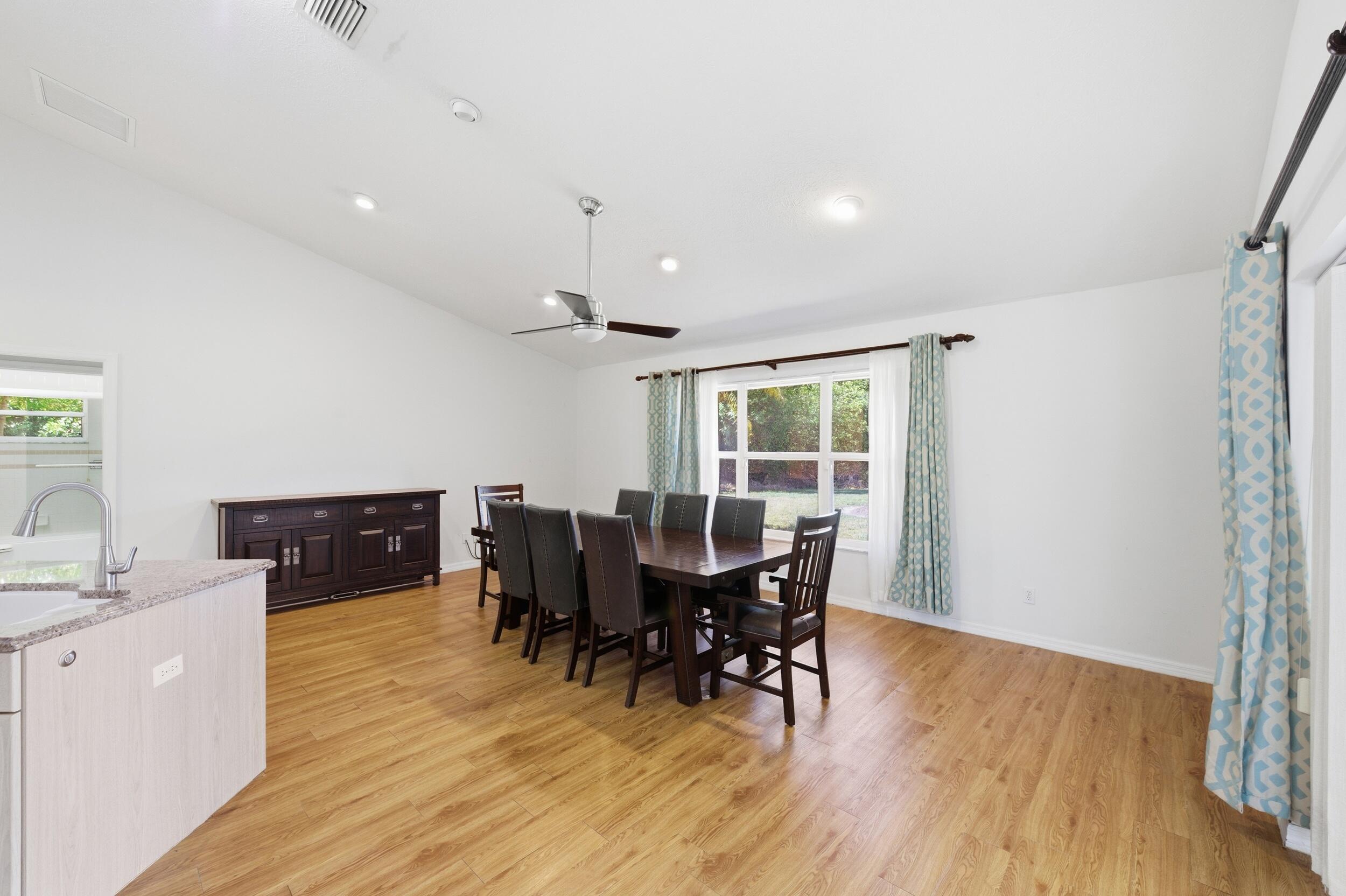 BLUE HERON GOLF AND COUNTRY - Residential
