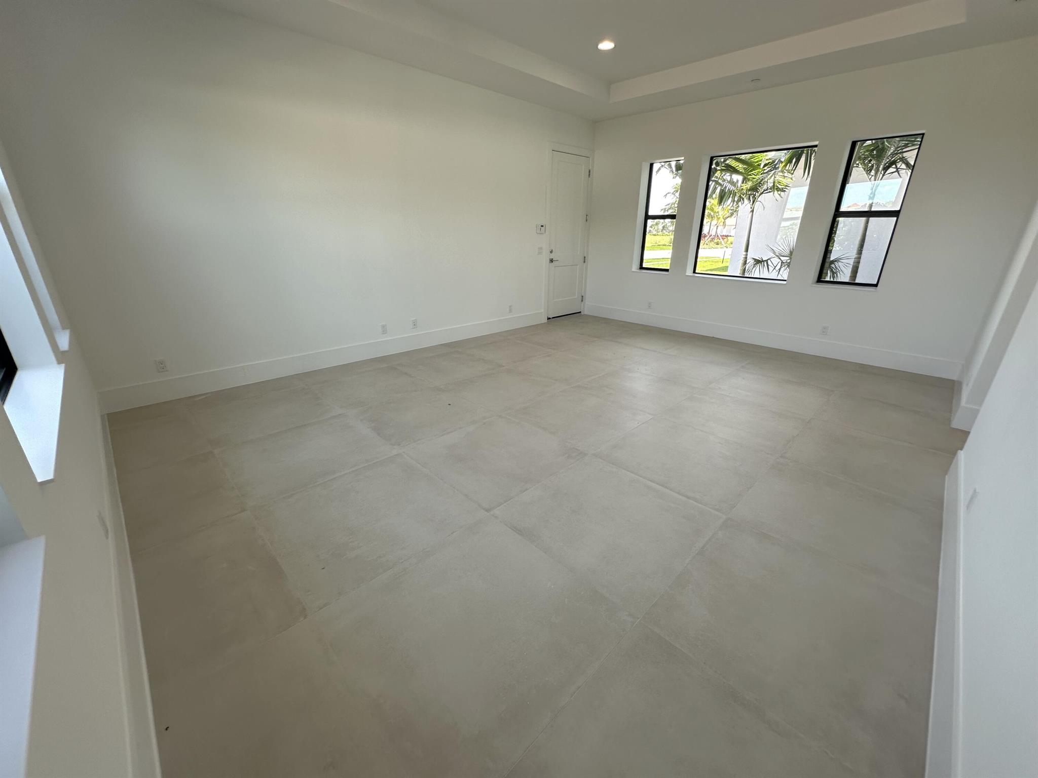 CORAL ISLES AT AVENIR - Residential