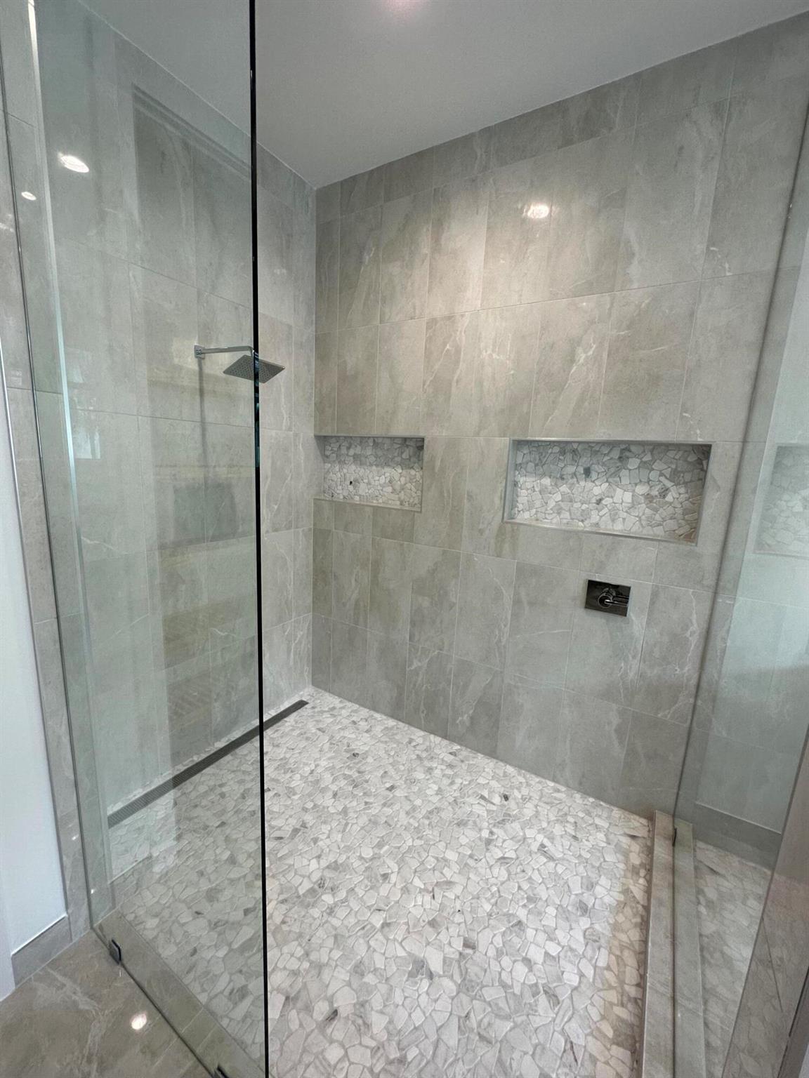 CORAL ISLES AT AVENIR - Residential