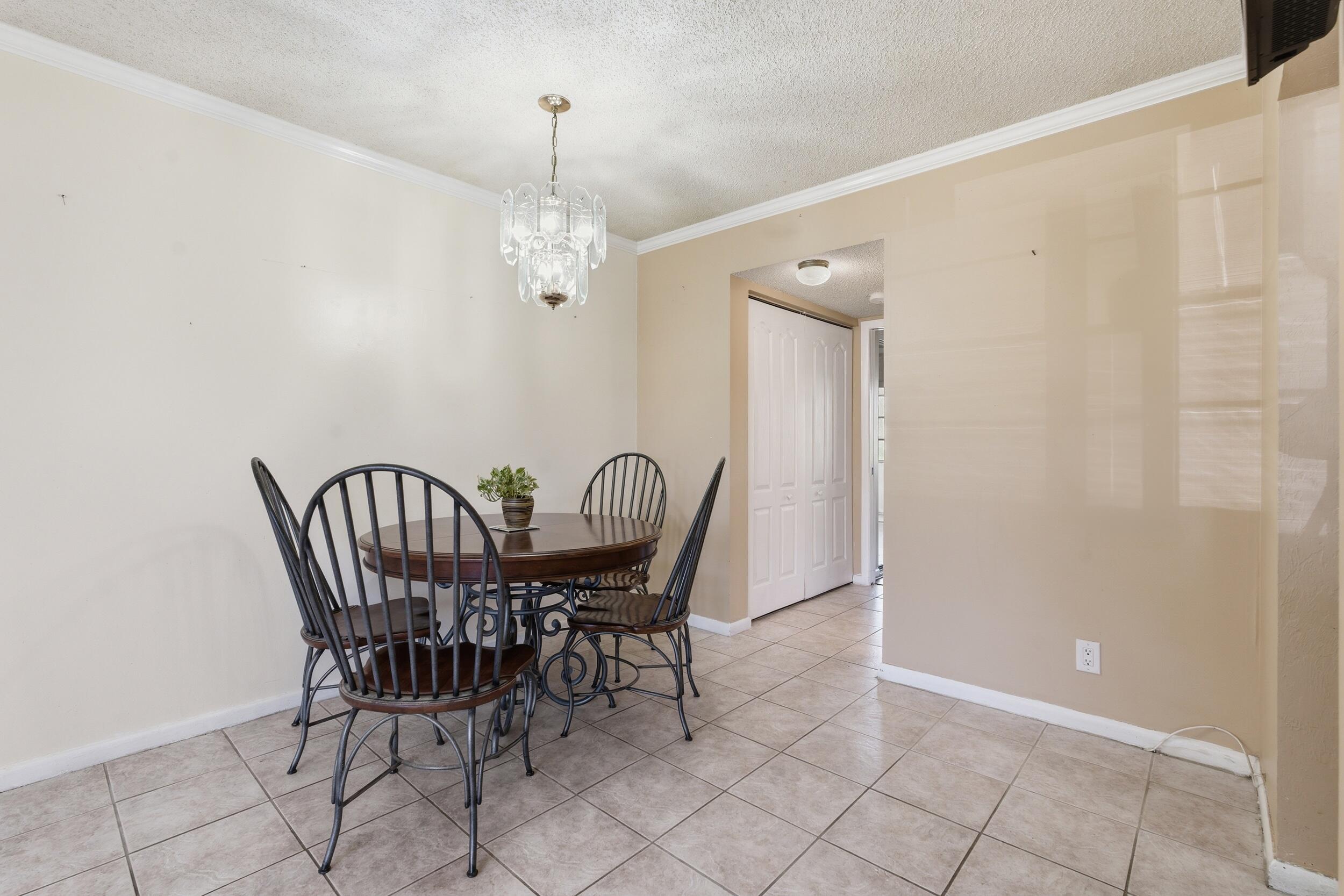 MARKHAM F CONDO - Residential