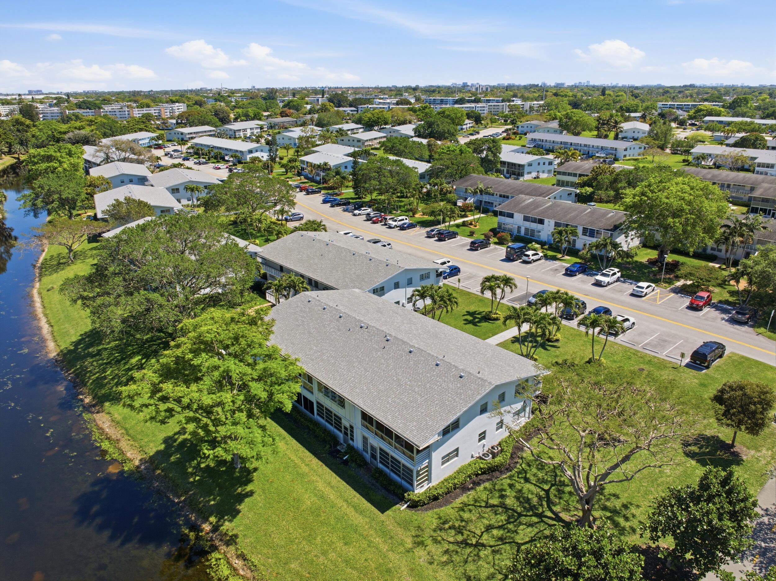 MARKHAM F CONDO - Residential