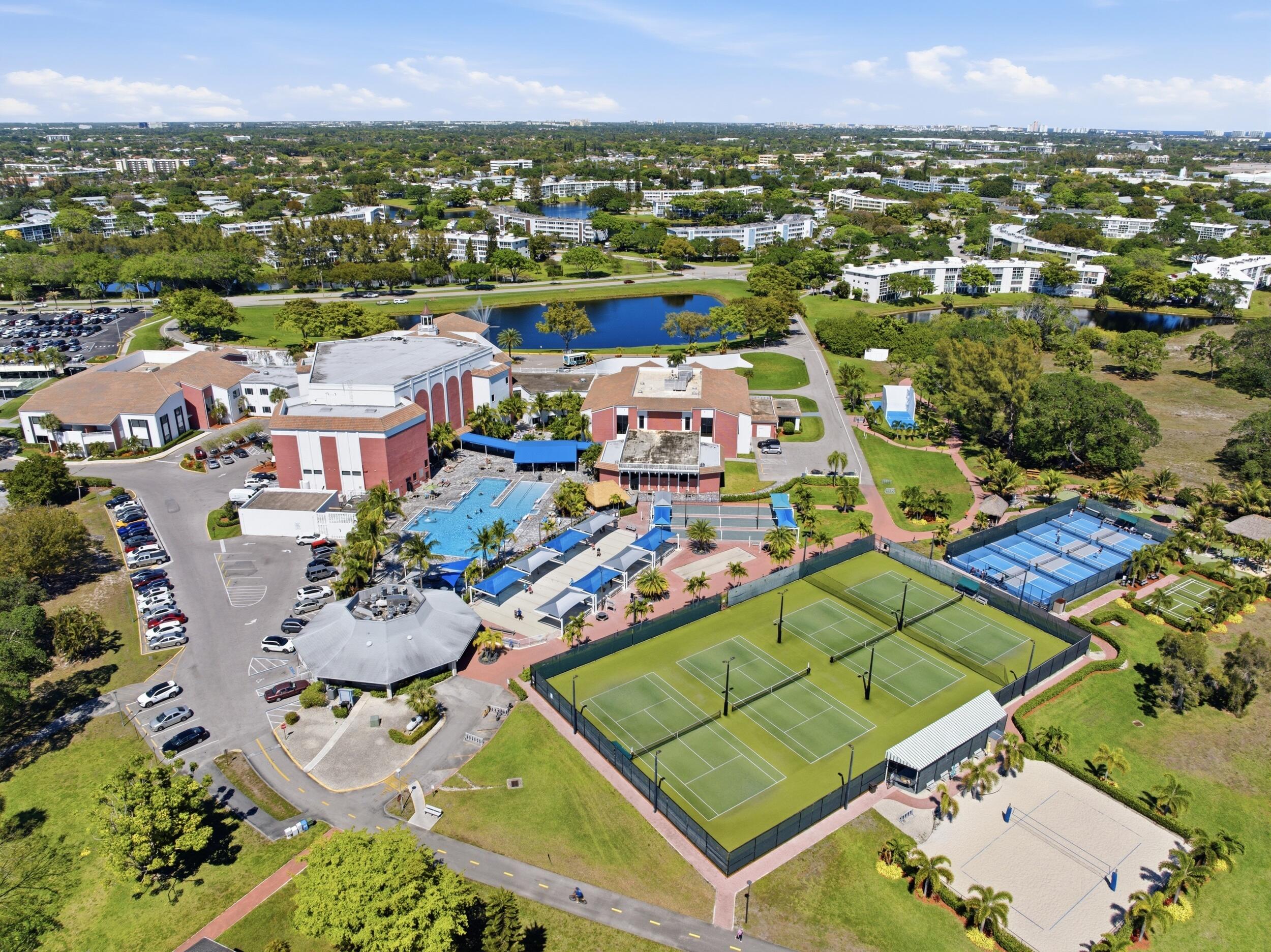 MARKHAM F CONDO - Residential