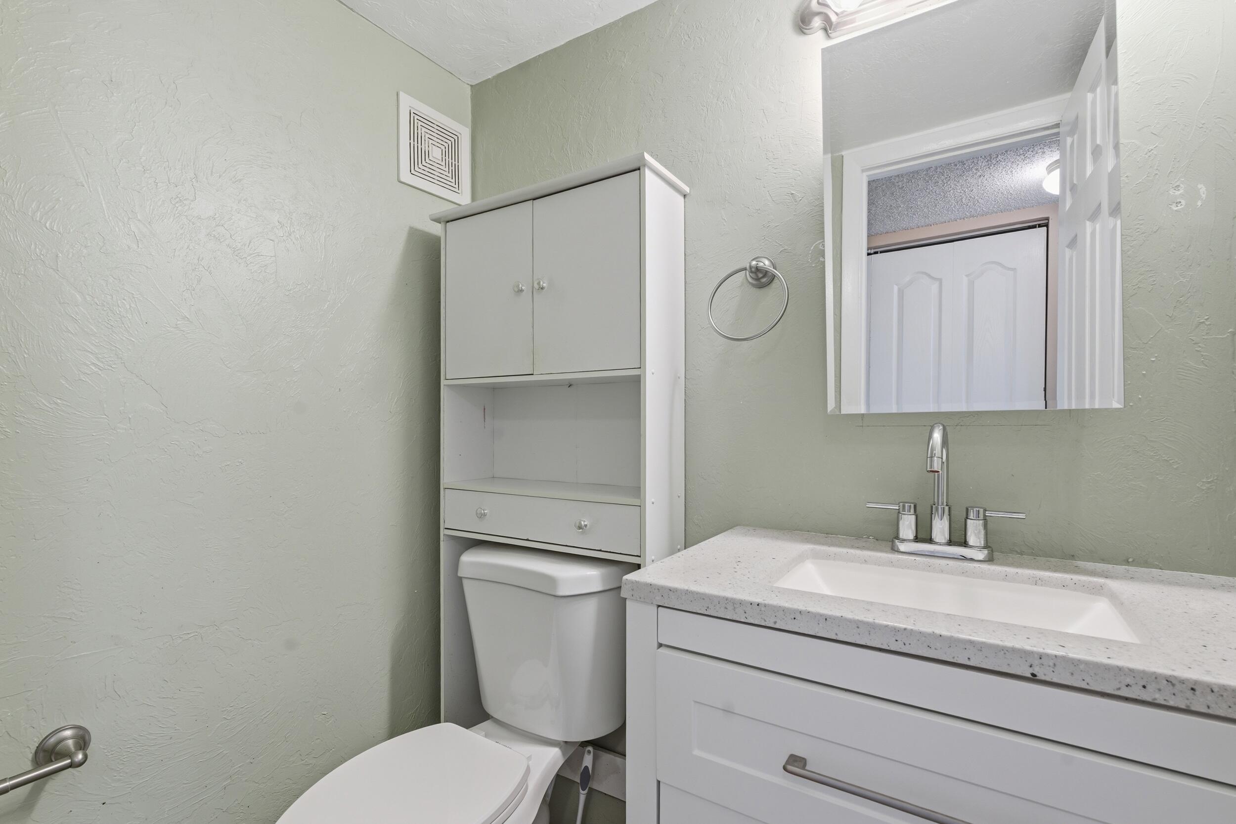 MARKHAM F CONDO - Residential