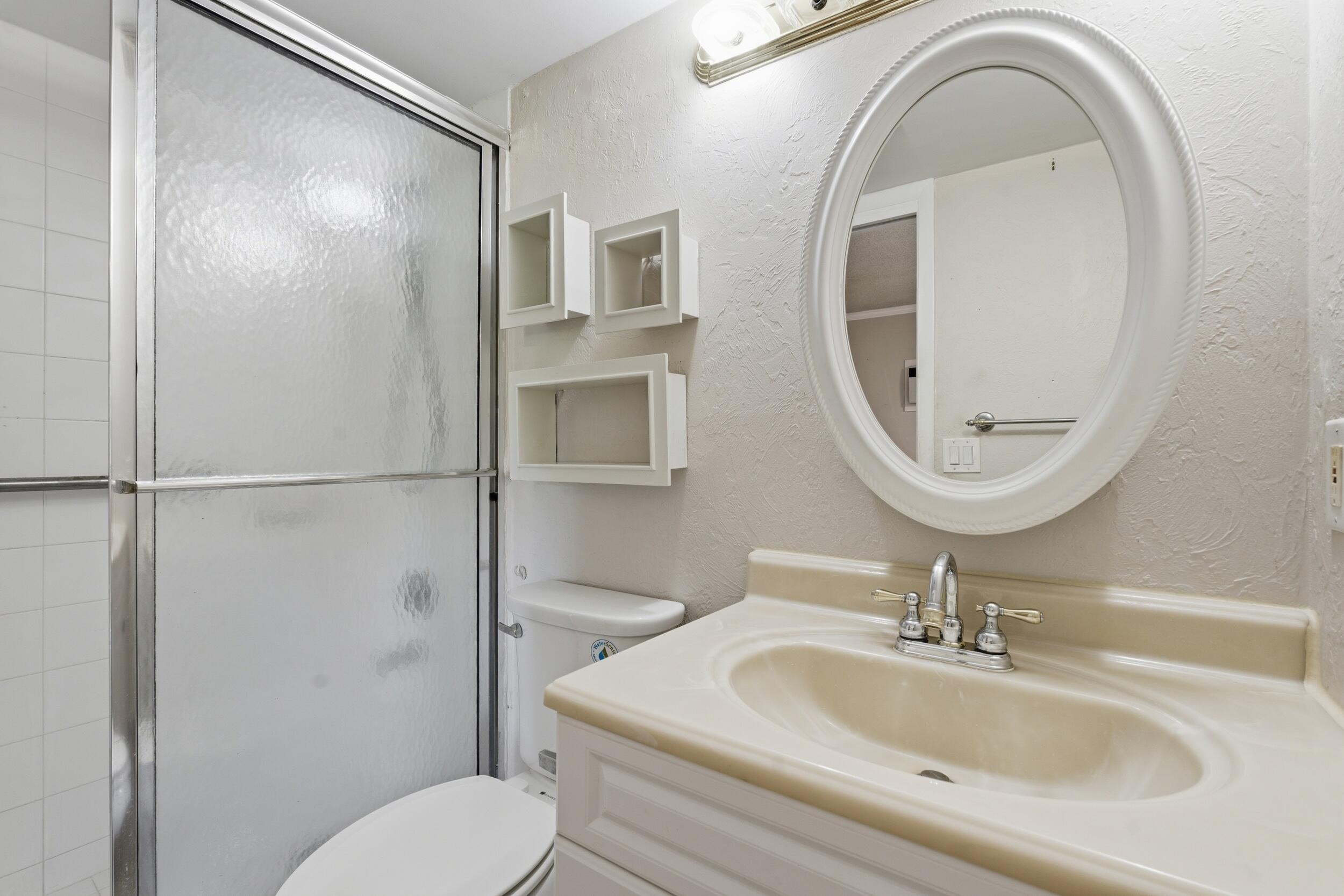 MARKHAM F CONDO - Residential