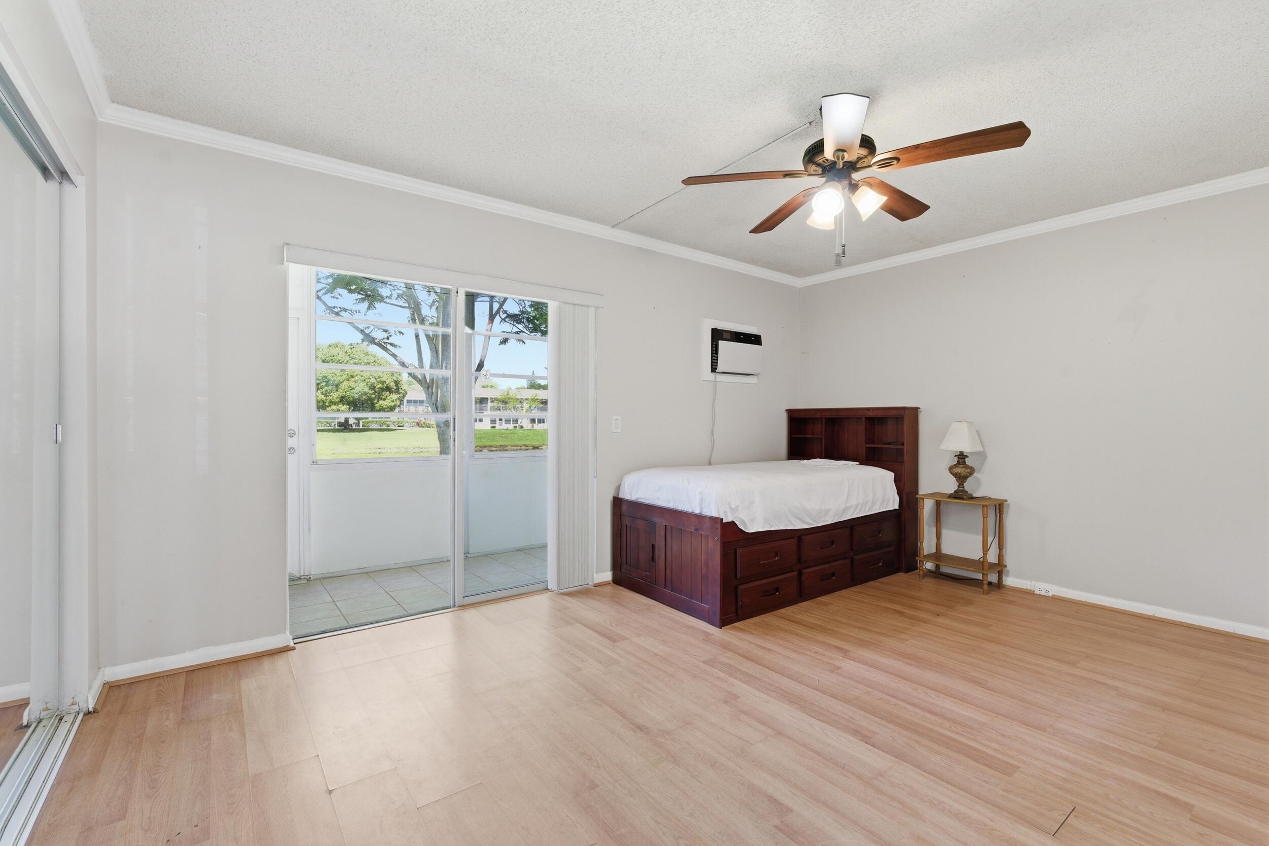 MARKHAM F CONDO - Residential