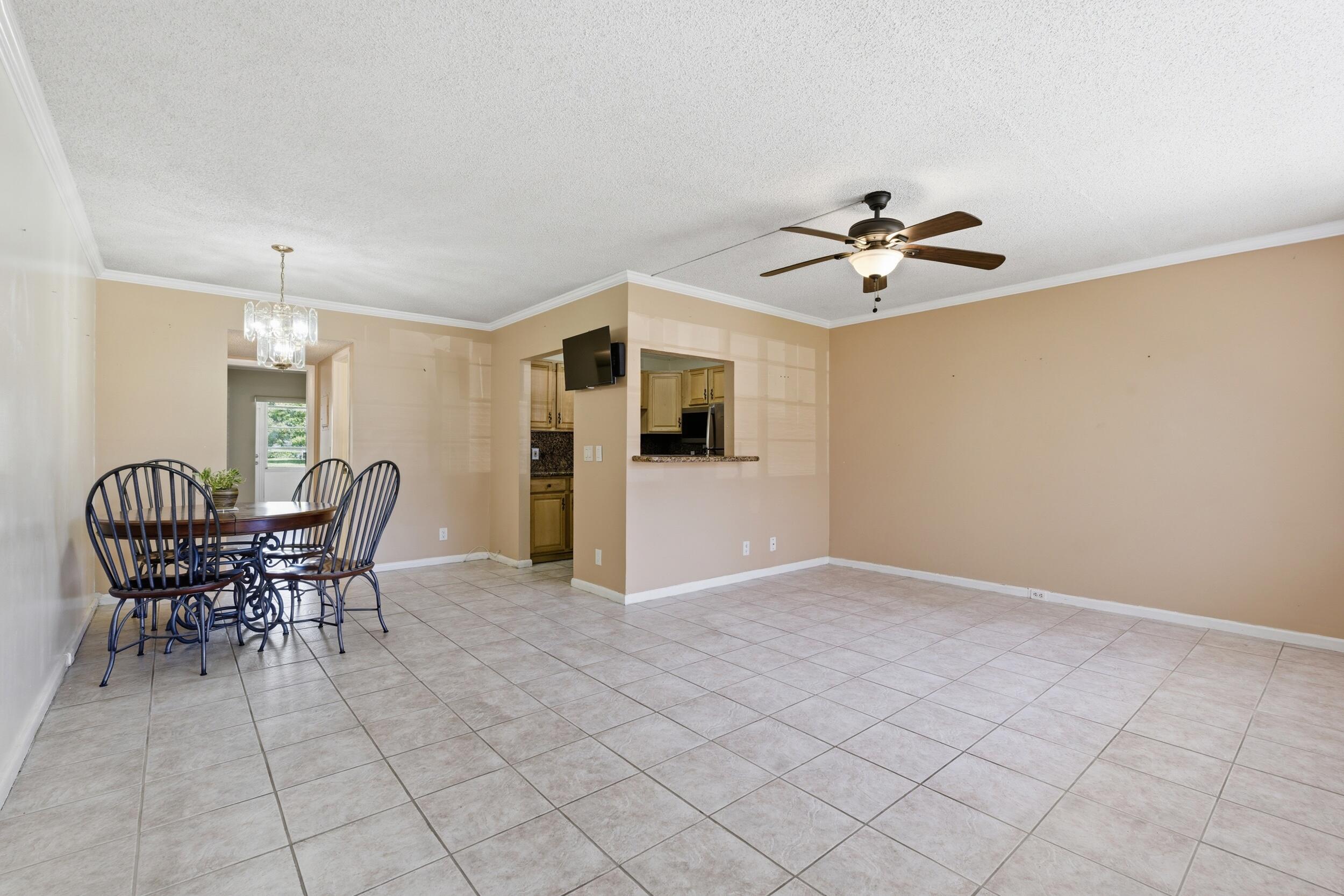 MARKHAM F CONDO - Residential