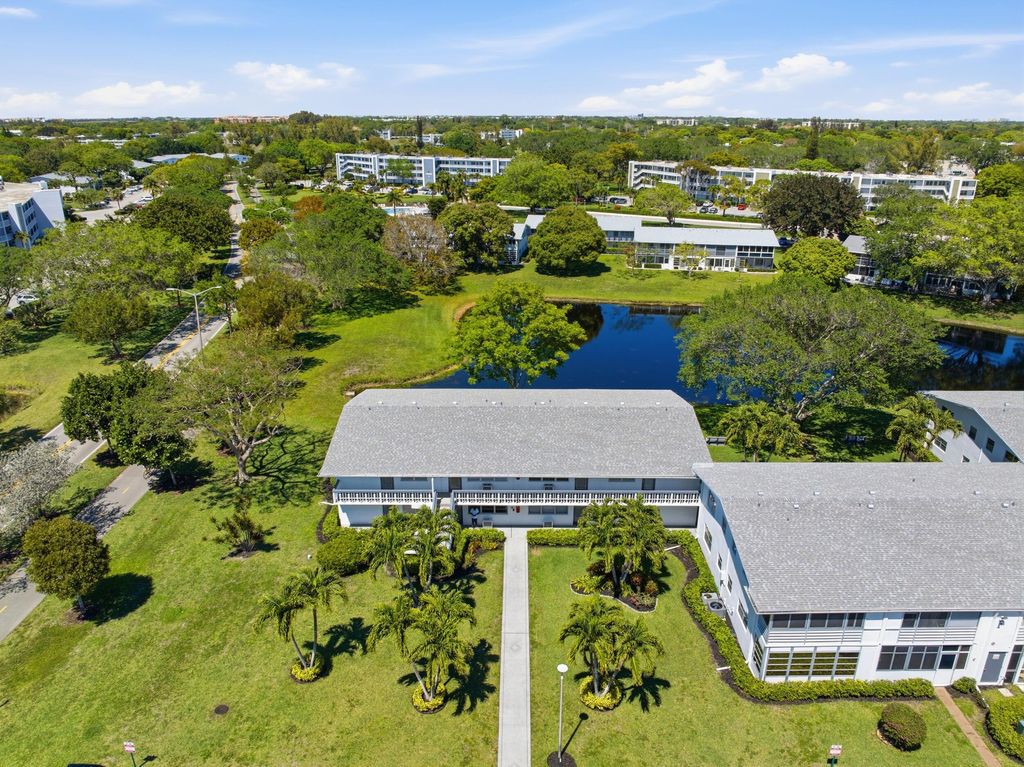 Photo of 115 Markham F, Deerfield Beach, FL 33442 (MLS # B26007491)