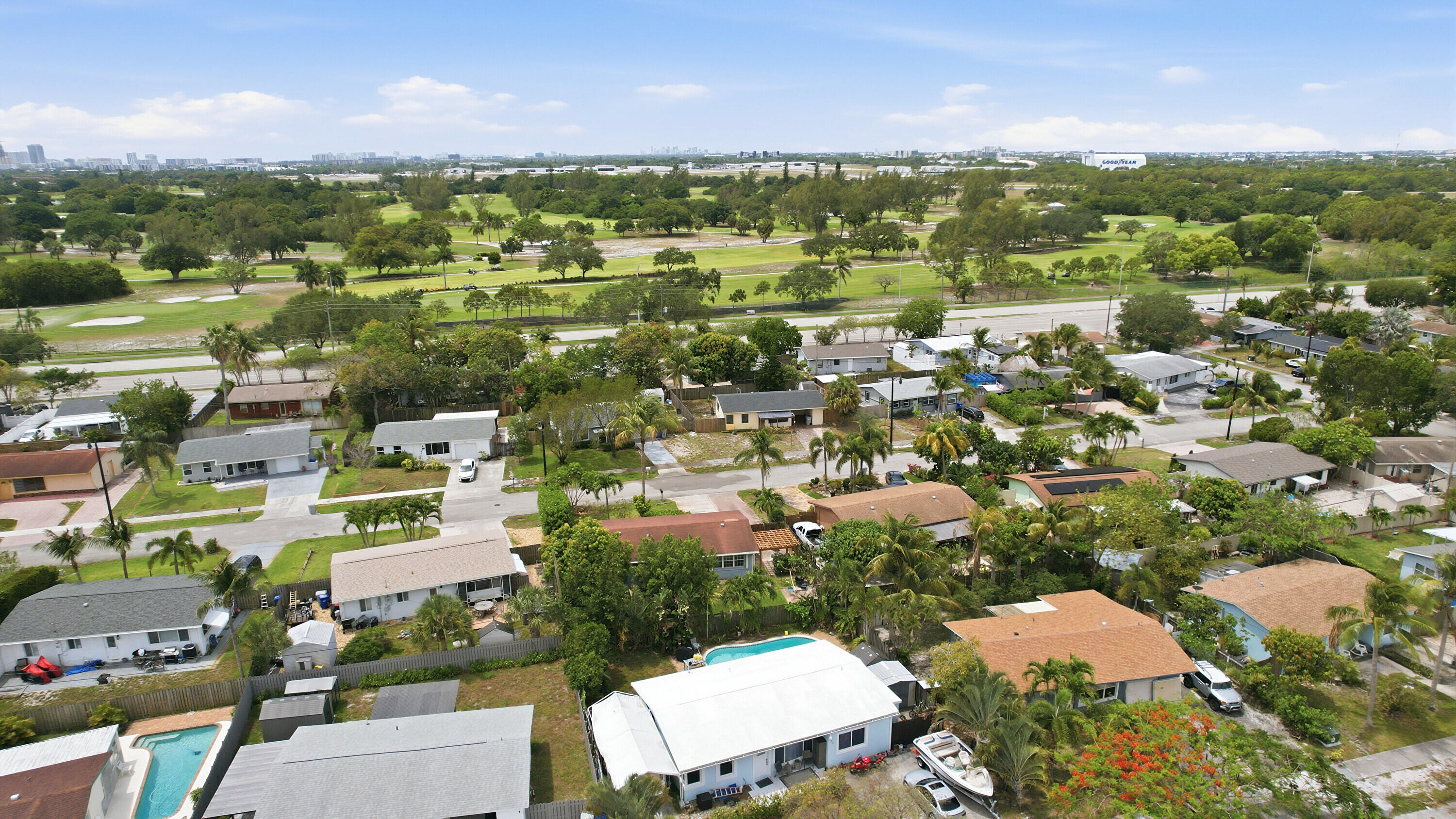 CRESTHAVEN NO 7 - Residential
