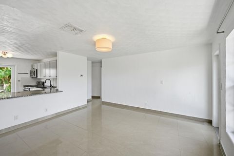 Tiny photo for 941 NE 23rd Court, Pompano Beach, FL 33064 (MLS # B26028232)