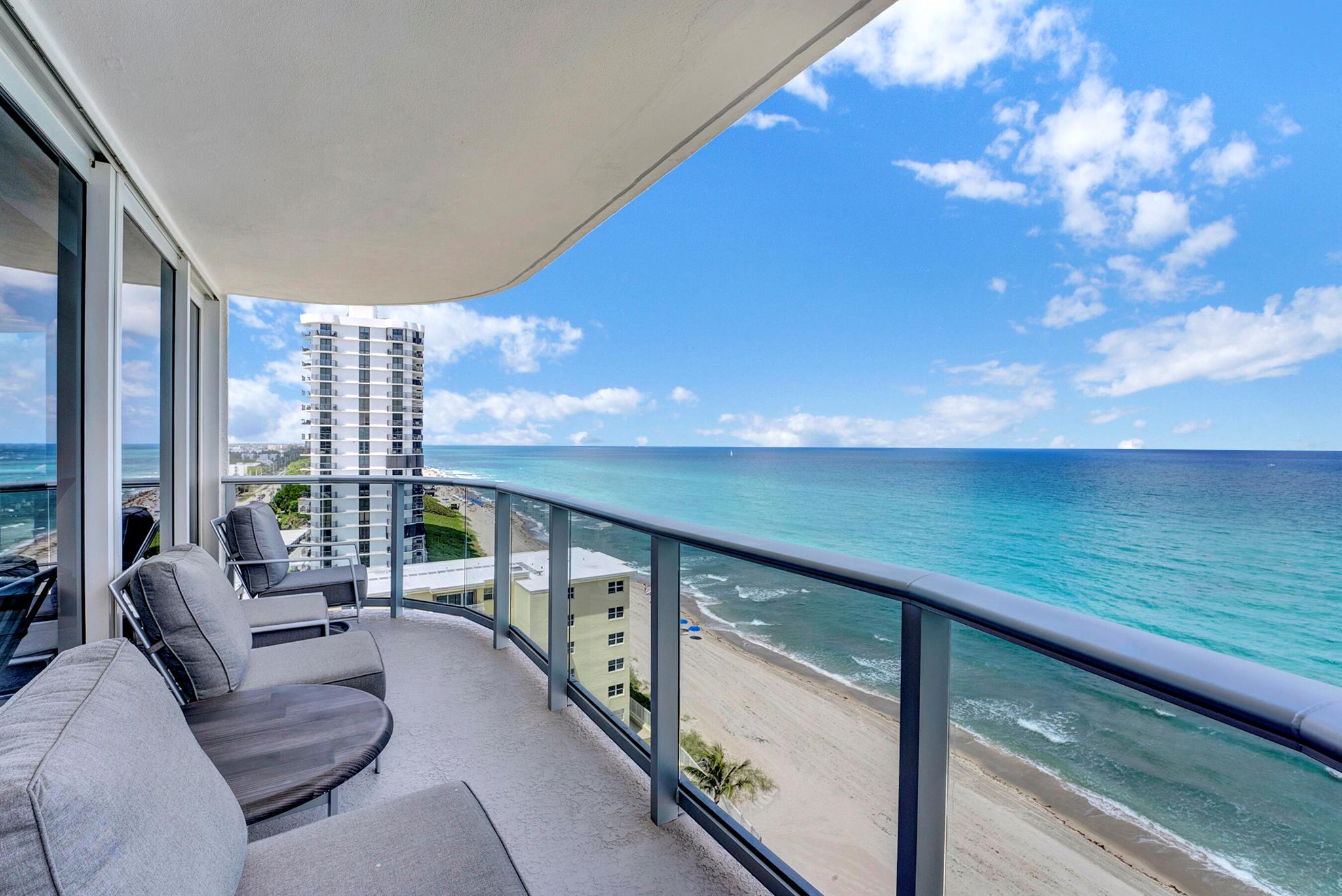 BERESFORD COND - Residential