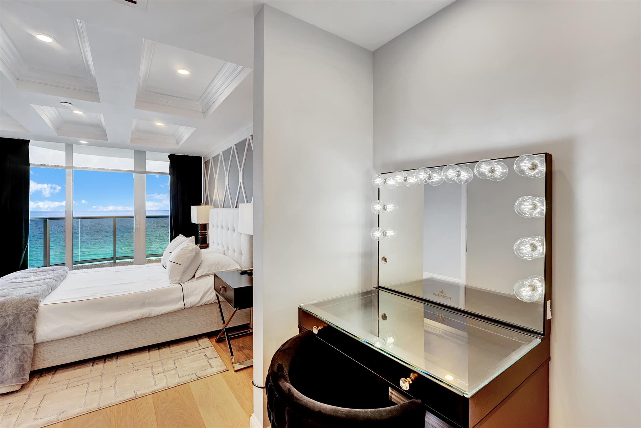 BERESFORD COND - Residential