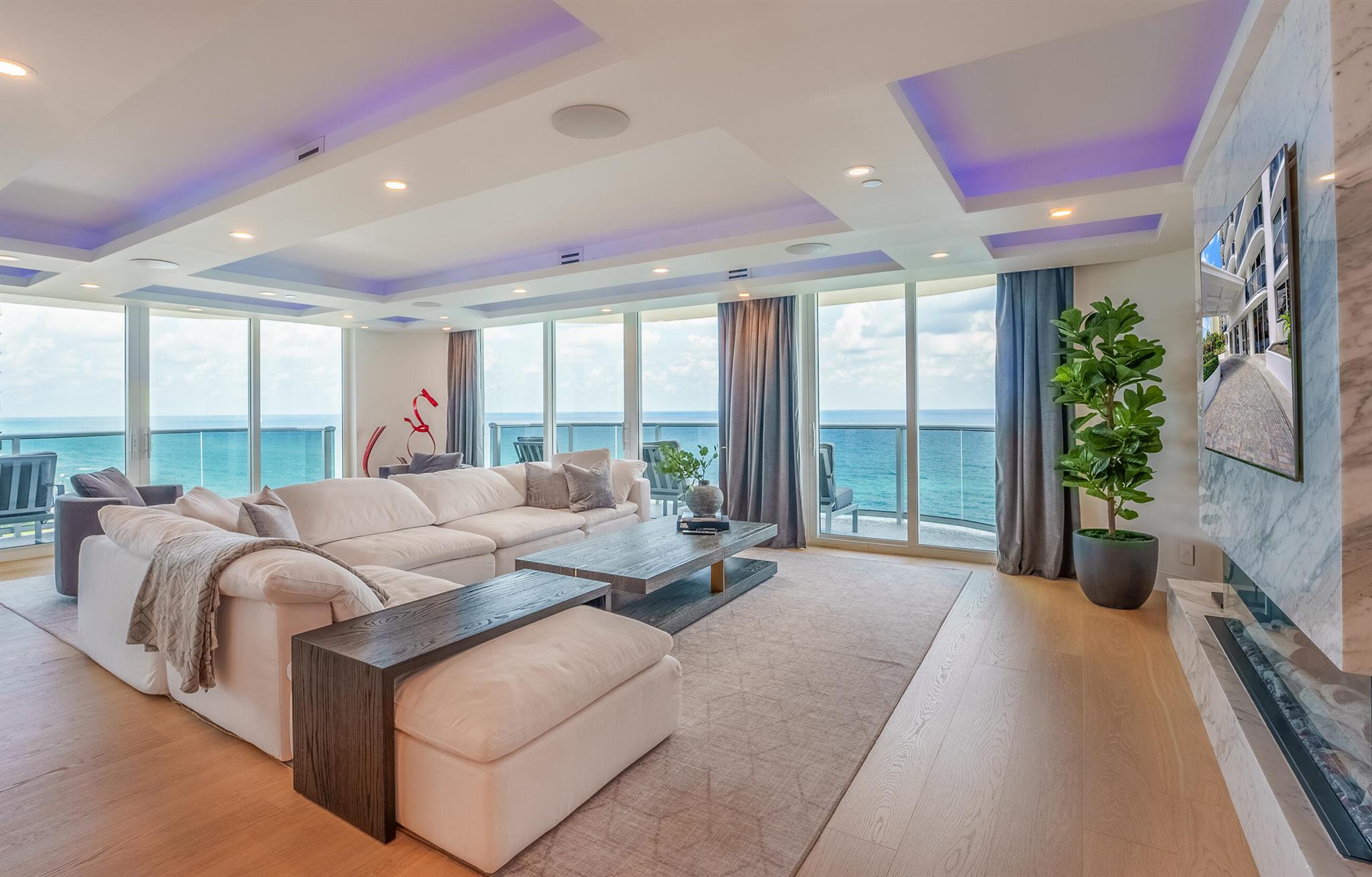 BERESFORD COND - Residential