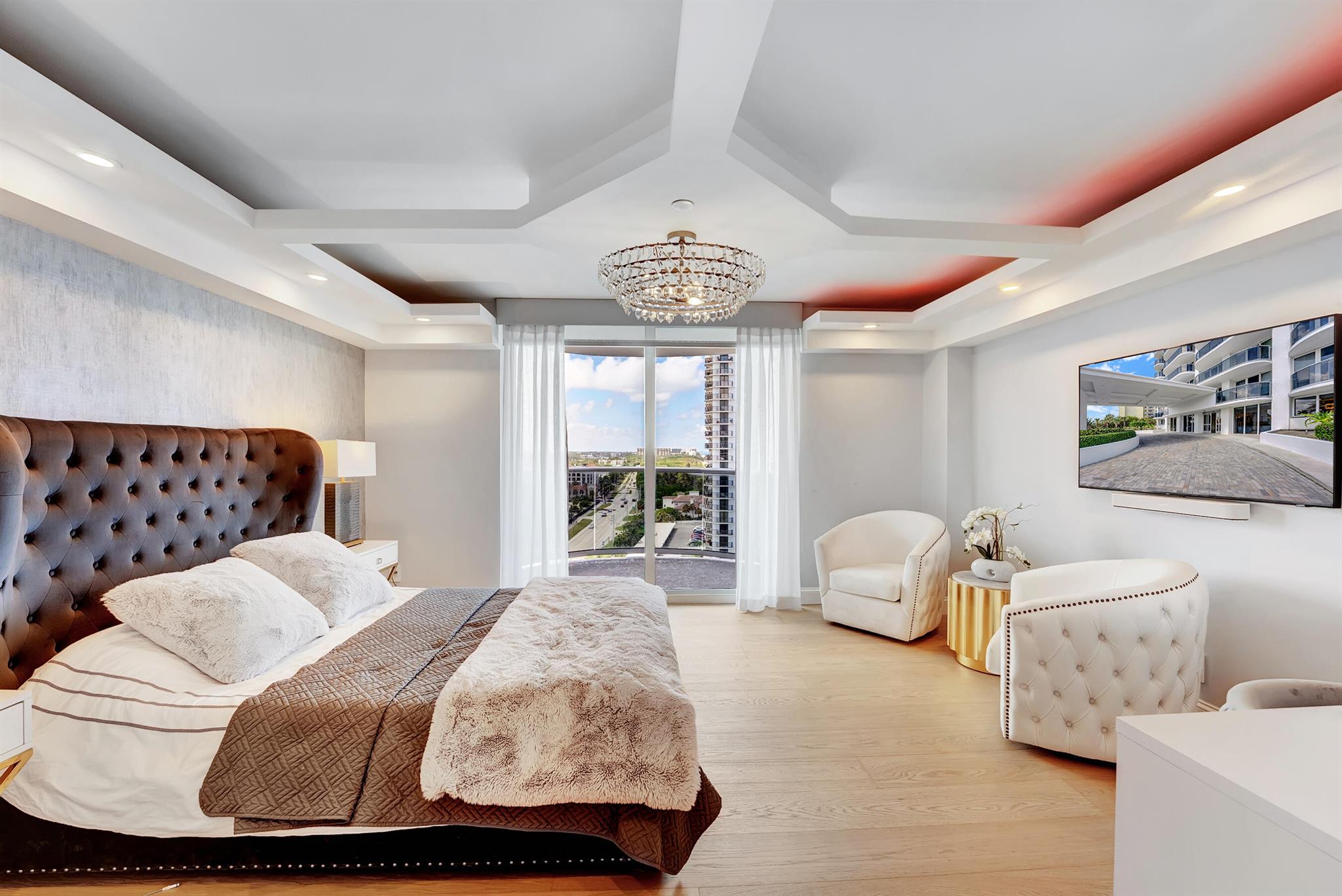 BERESFORD COND - Residential