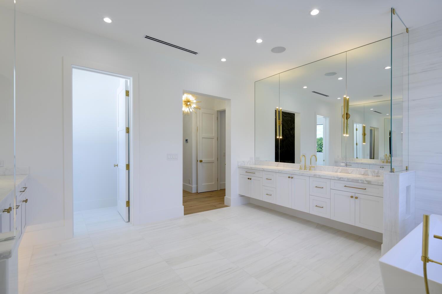 NORTH PALM BEACH VILLAGE - Residential