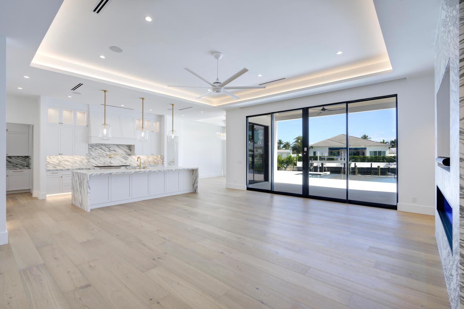 NORTH PALM BEACH VILLAGE - Residential