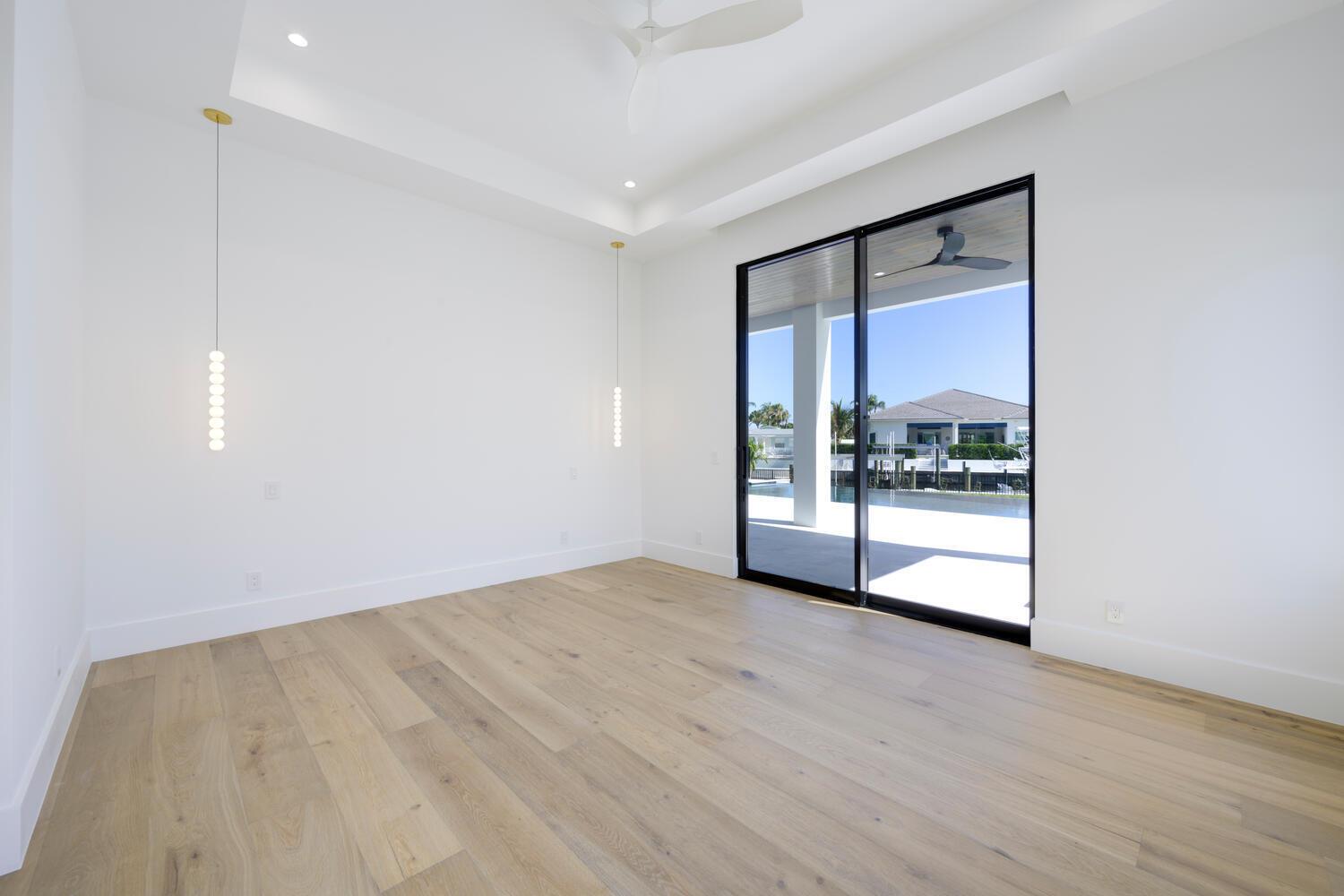 NORTH PALM BEACH VILLAGE - Residential