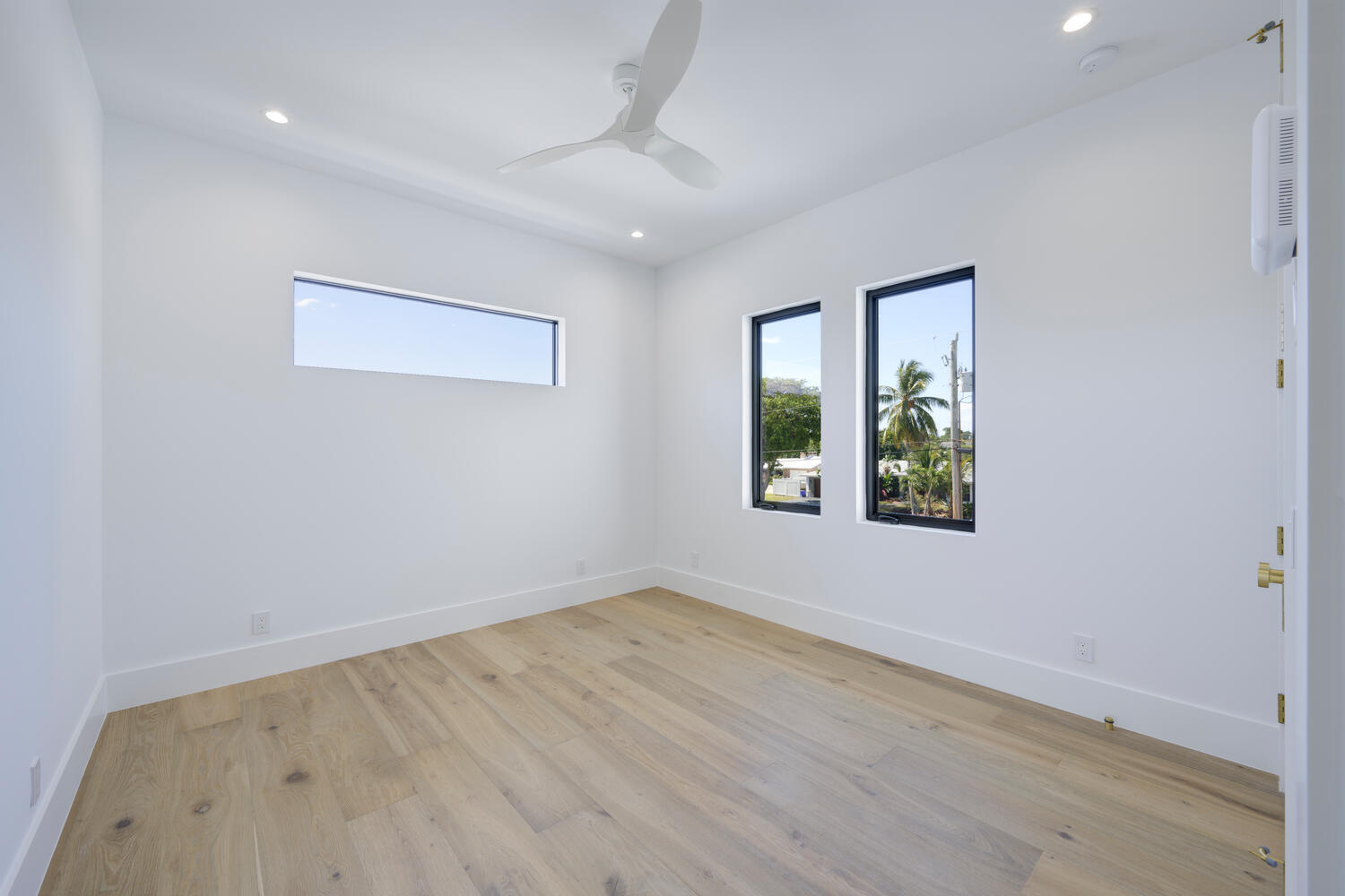 NORTH PALM BEACH VILLAGE OF 2 - Residential