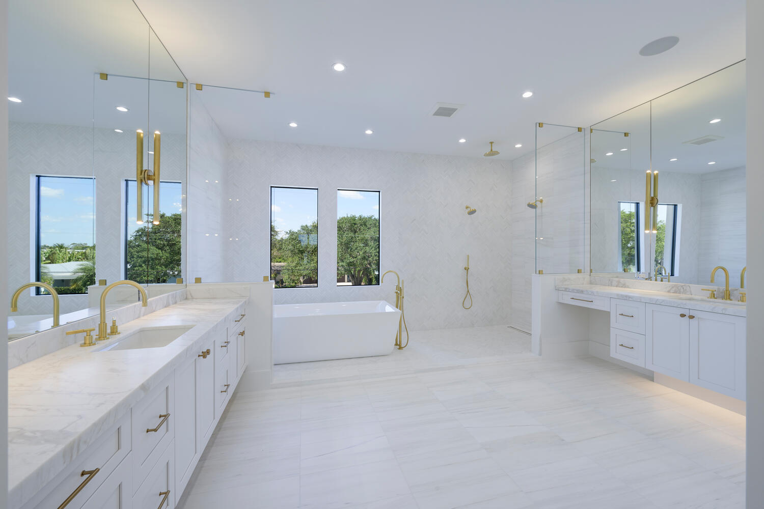 NORTH PALM BEACH VILLAGE OF 2 - Residential