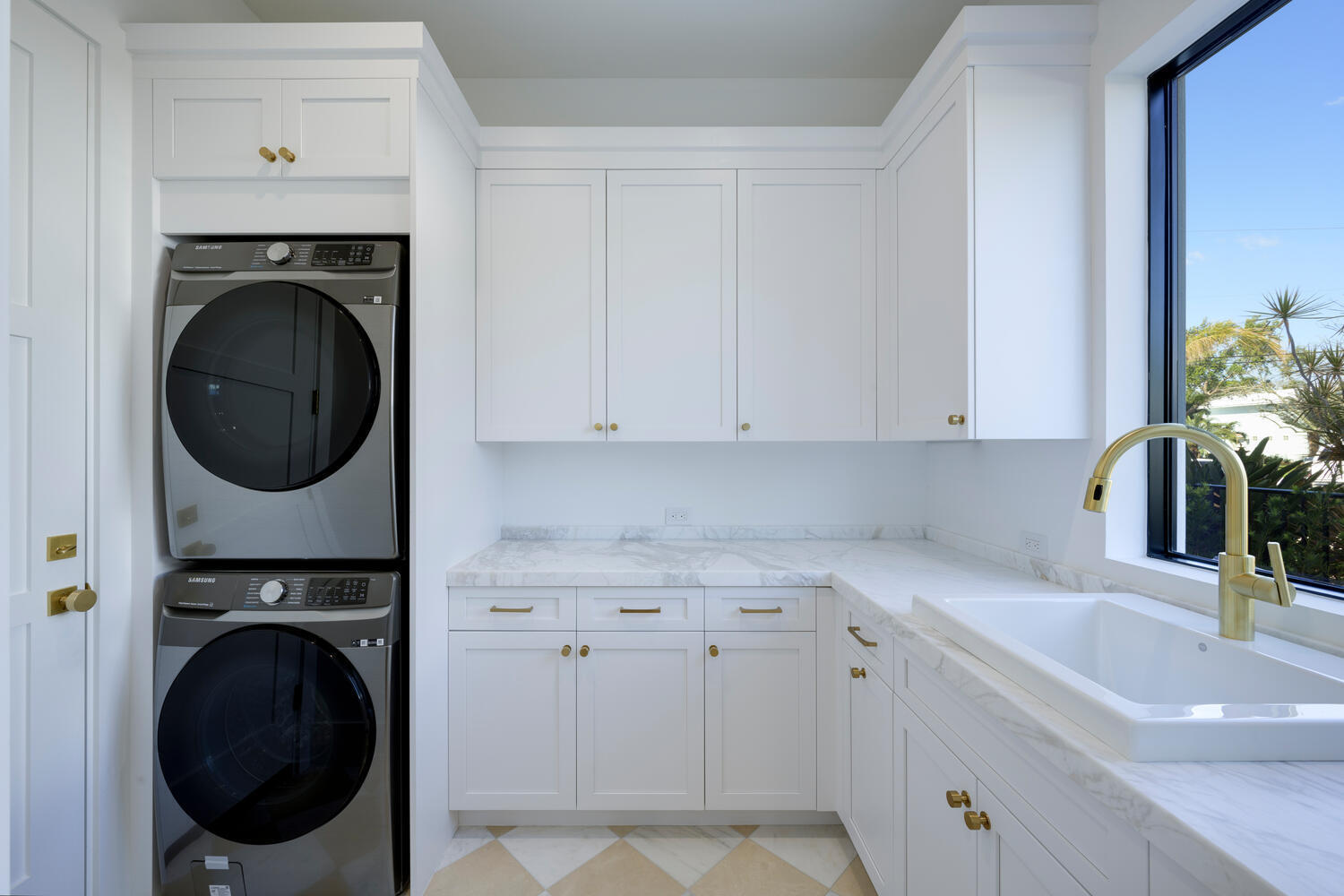 NORTH PALM BEACH VILLAGE OF 2 - Residential